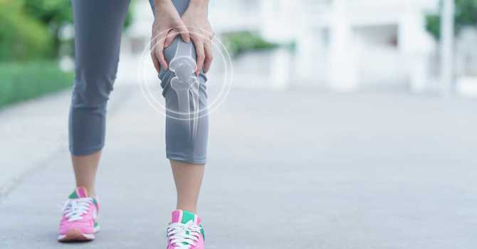 How Foot and Hip Dysfunction Can Lead to Knee Pain image