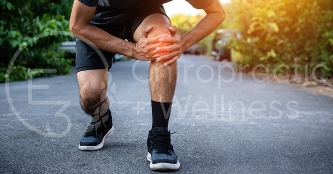 Understand How Your Hips and Ankles Affect Knee Pain image