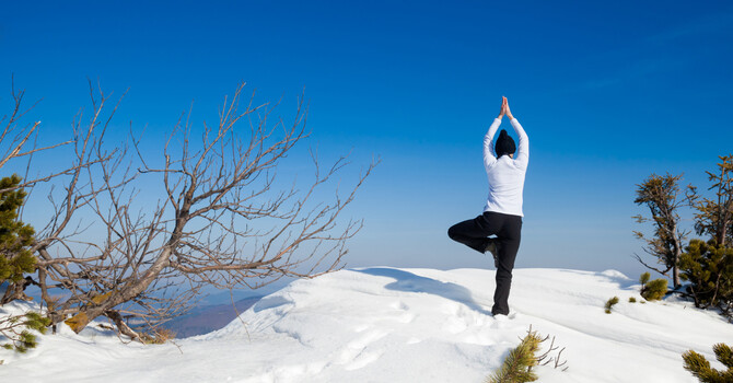The Importance of Stretching in Winter to Avoid Stiffness and Injury image