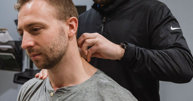 Headache or Neck Pain? 4 Signs Your Tension Headache Needs a Saskatoon Chiropractor